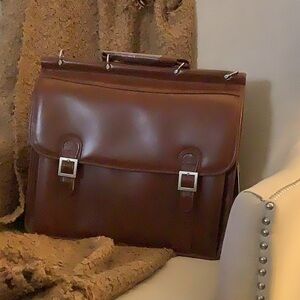 Mc Klein USA Brand New design for a mobile professionals